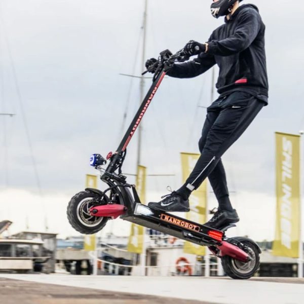 cheap nanrobot electric scooter suitable for jumps