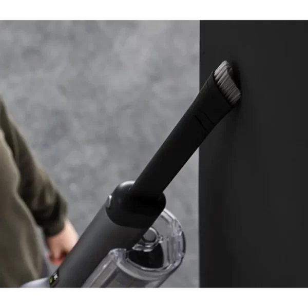 vacuum cleaner with an OLED screen