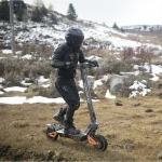 electric scooter that provides a long range