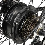 E-bike with a powerful 1000W motor.