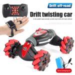 Red Car that deforms and moves by hand gestures