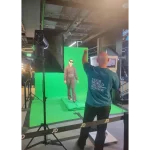 virtual catwalk with law-profile treadmill