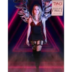 virtual catwalk with extensive customization options